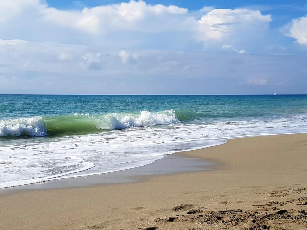 House With 5 Bedrooms in Maruggio, With Wonderful sea View, Enclosed Garden and Wifi Near the Beach