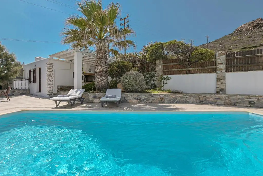 4 Bedroom Villa Valerie with private swimming pool