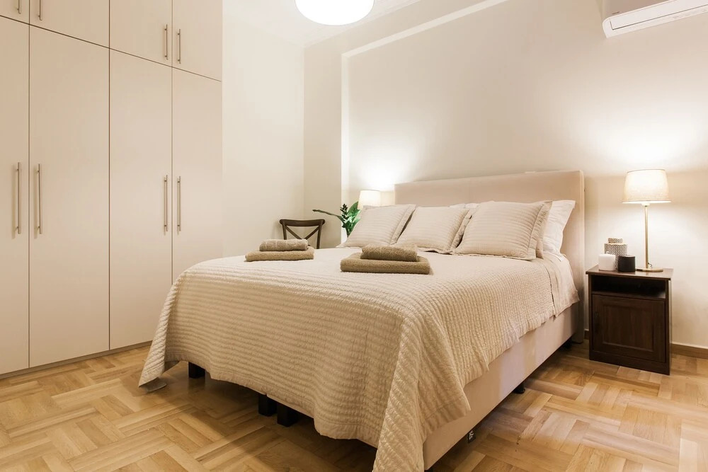Entire floor Luxury aprtm in kolonaki