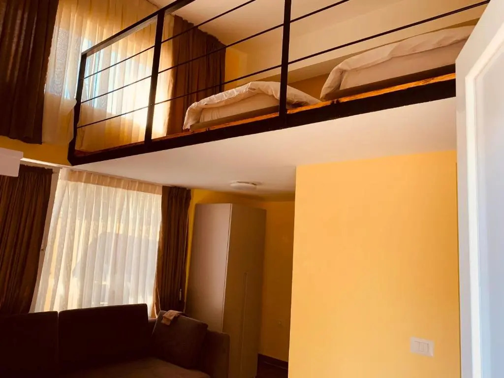 Auto Tana Guest House