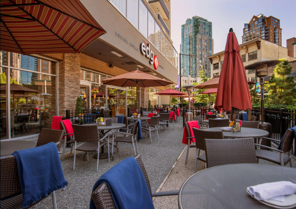 Best Western Premier Chateau Granville Hotel & Suites & Conference Centre