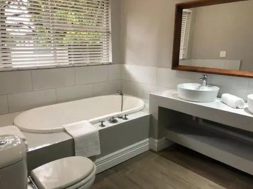 Serene Place Guest House & Conference Venue AFFORDABLE LUXURY WITH BACKUP POWER