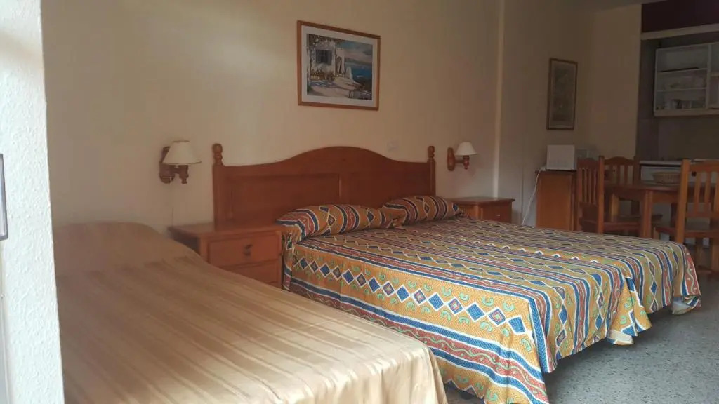 Apartamentos Girasol II