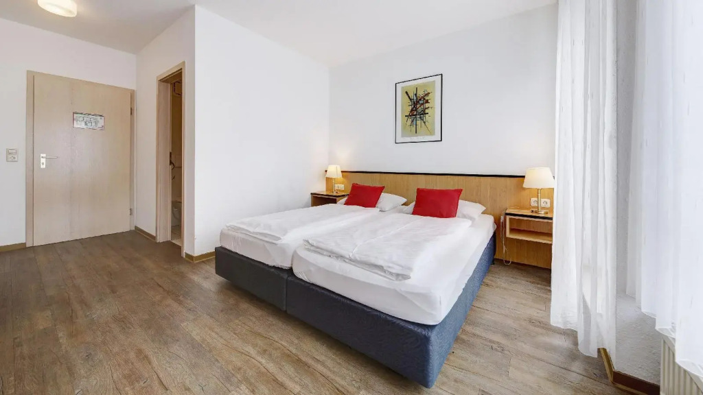 Airport-Messe-Hotel Stetten
