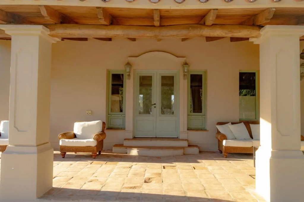 El Porvenir Wine Lodge