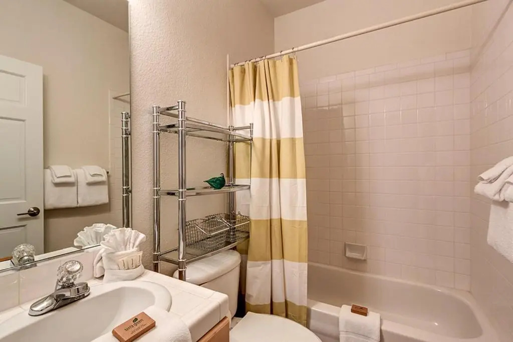 Crossroads Townhome 681B