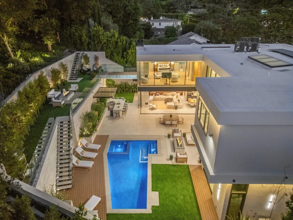 Hutton Modern