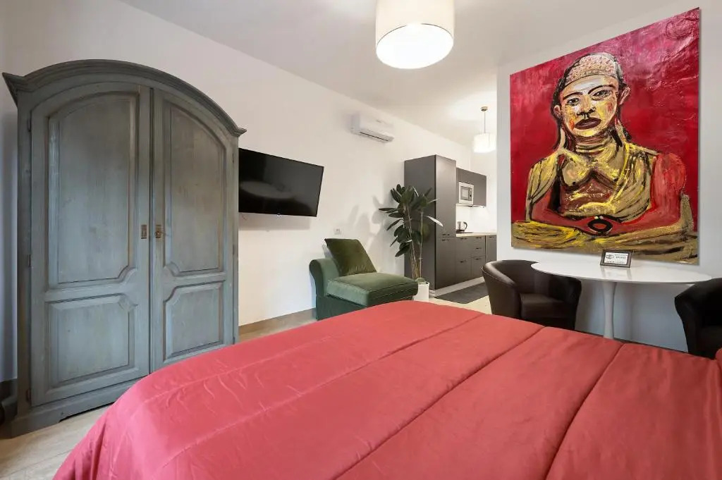 San Pietro Home