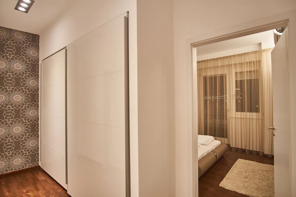 Alpha Residence