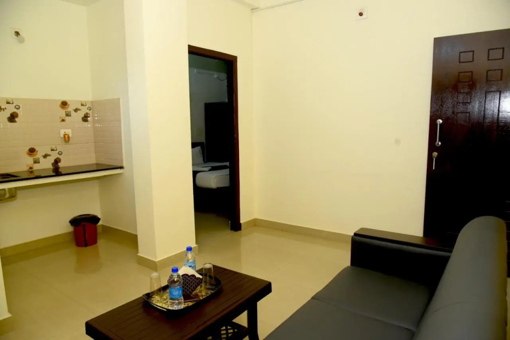 Hotel Aradhya Inn Deralakatte