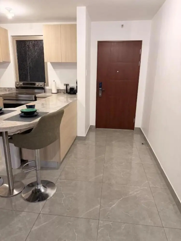 Deanery Apartments - Pool - AC - 24hrs