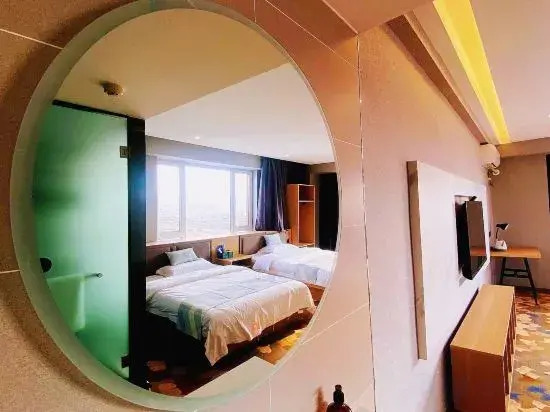 Lightly live • Yuexiang Hotel (Fengcheng Government Store)