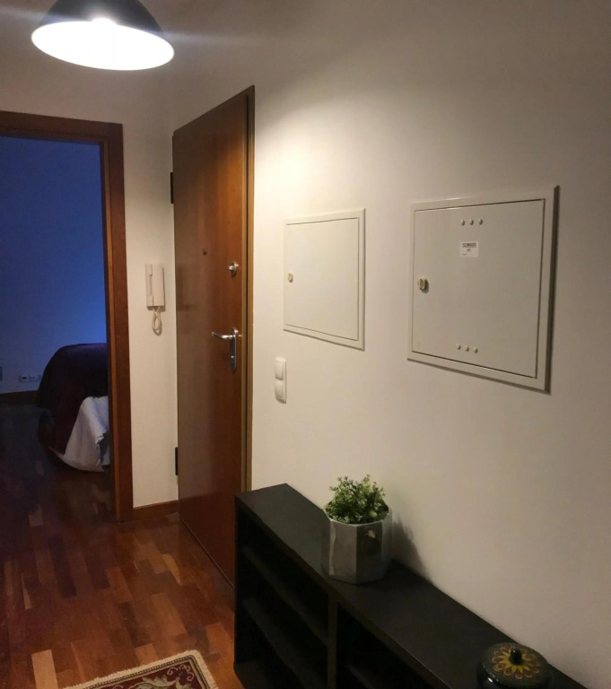 Heart of Lisbon- Free Private Parking & AC
