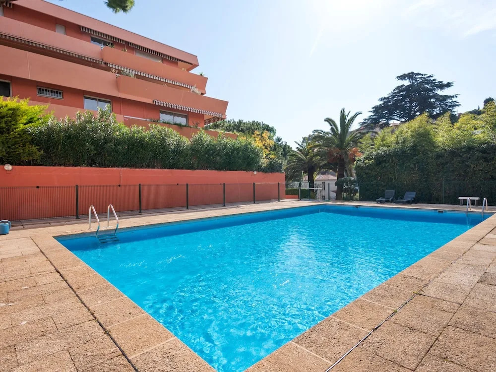 Aesthetic Apartment in Nice With Swimming Pool