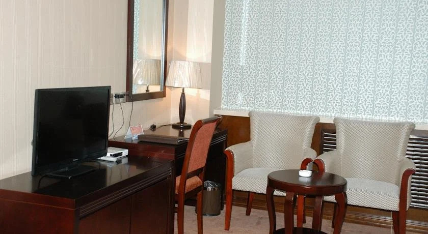 Dream Land Hotel