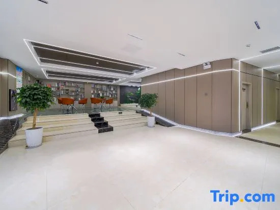 Yilong Ruiyun Hotel (Shangqiu Xiaqiu Changshou Avenue)