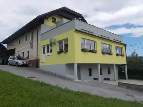 Gostilna Pension Blegoš