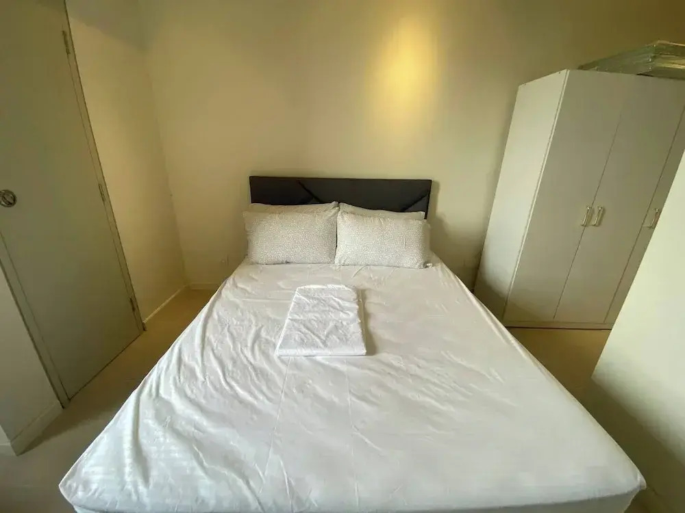 Tamarind Luxury Condo by Smarthome