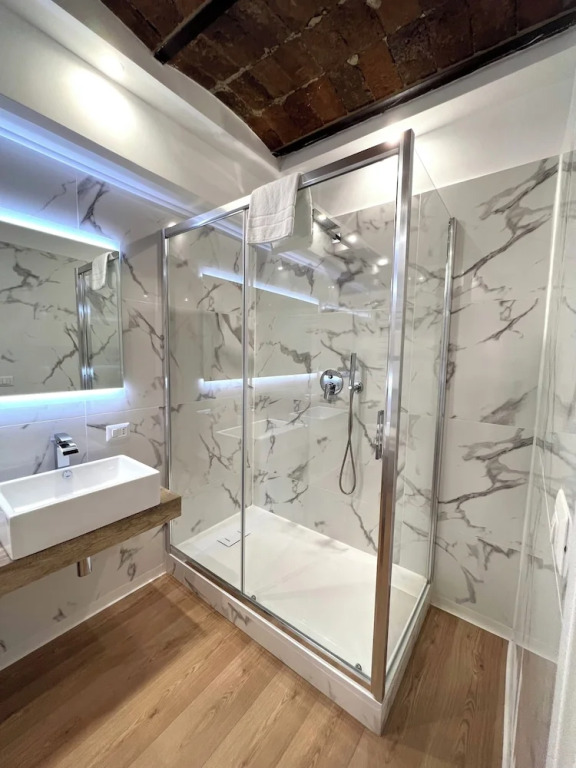 MILUAR Luxury - Vanvitelli