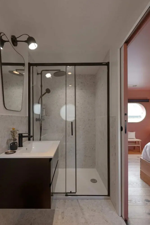 LA PENICHE - Bed And Bicycle - Aigues Mortes