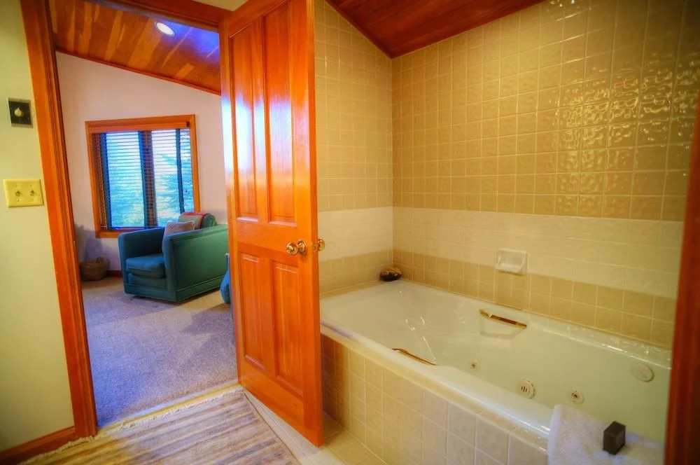 Abode at the Ridge