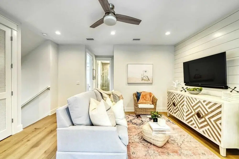 Amour La Mer by Avantstay Rooftop Patio, Pool Access, Walk to Beach