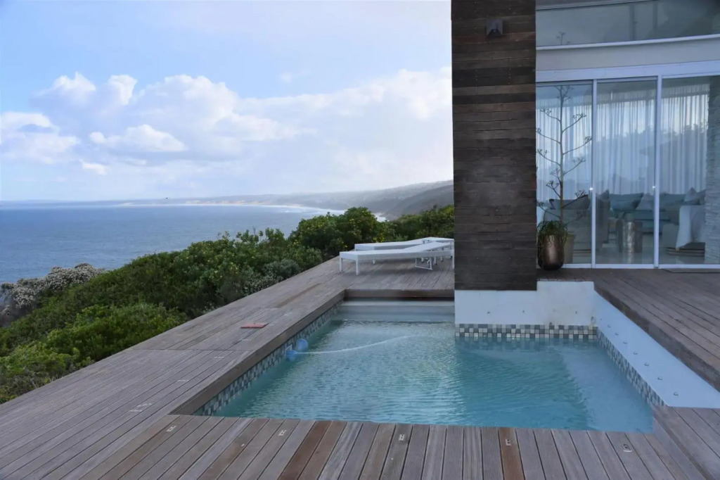 White Water Retreat - Pinnacle Point