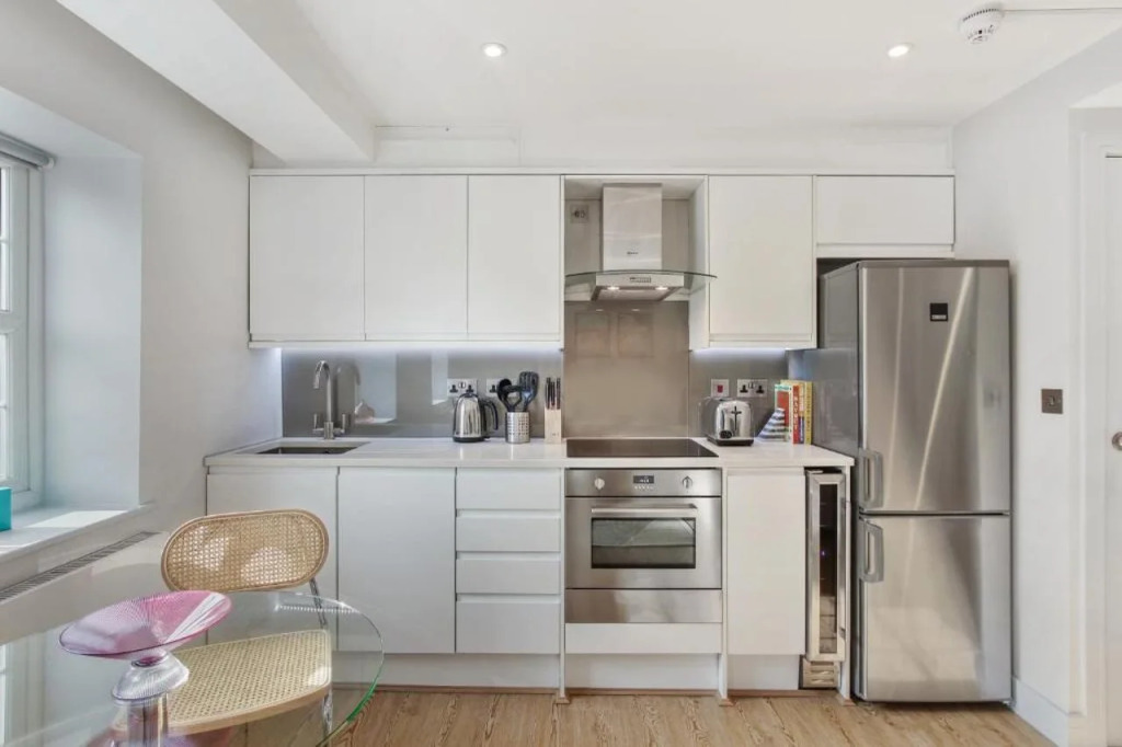 Cleveland Street by Aeria Apartments