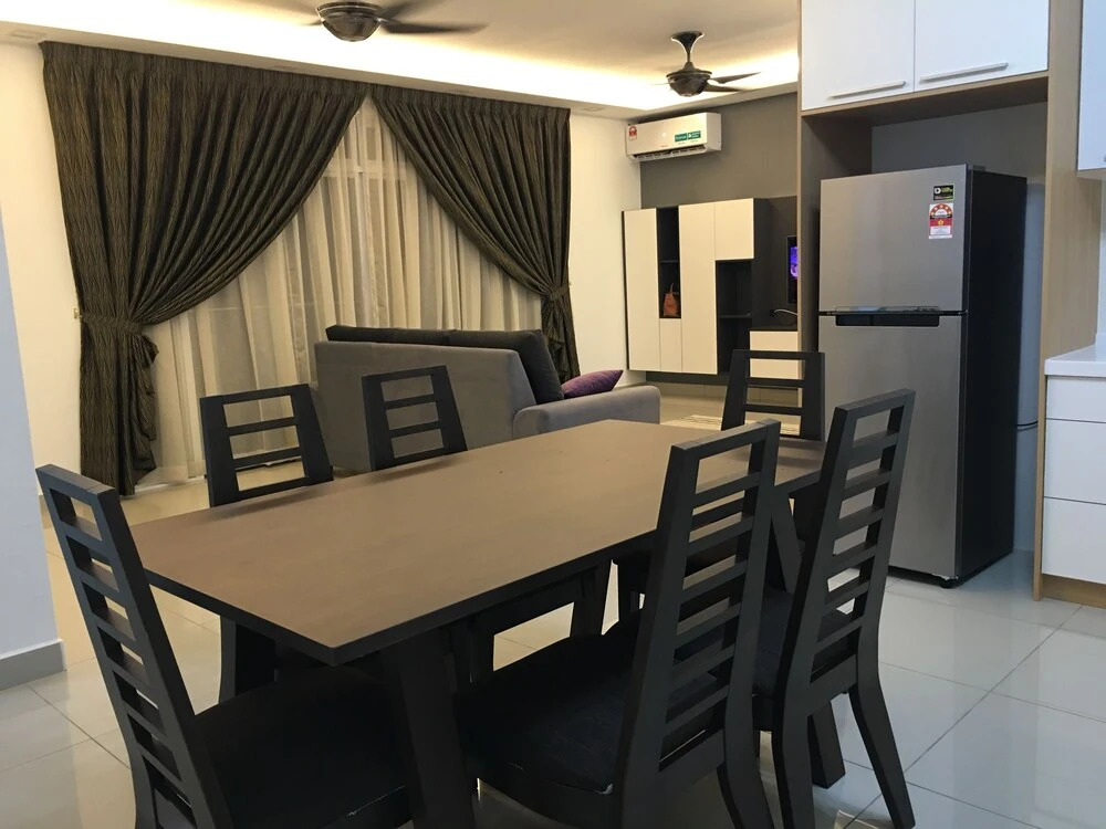 Glamora Putrajaya Homestay