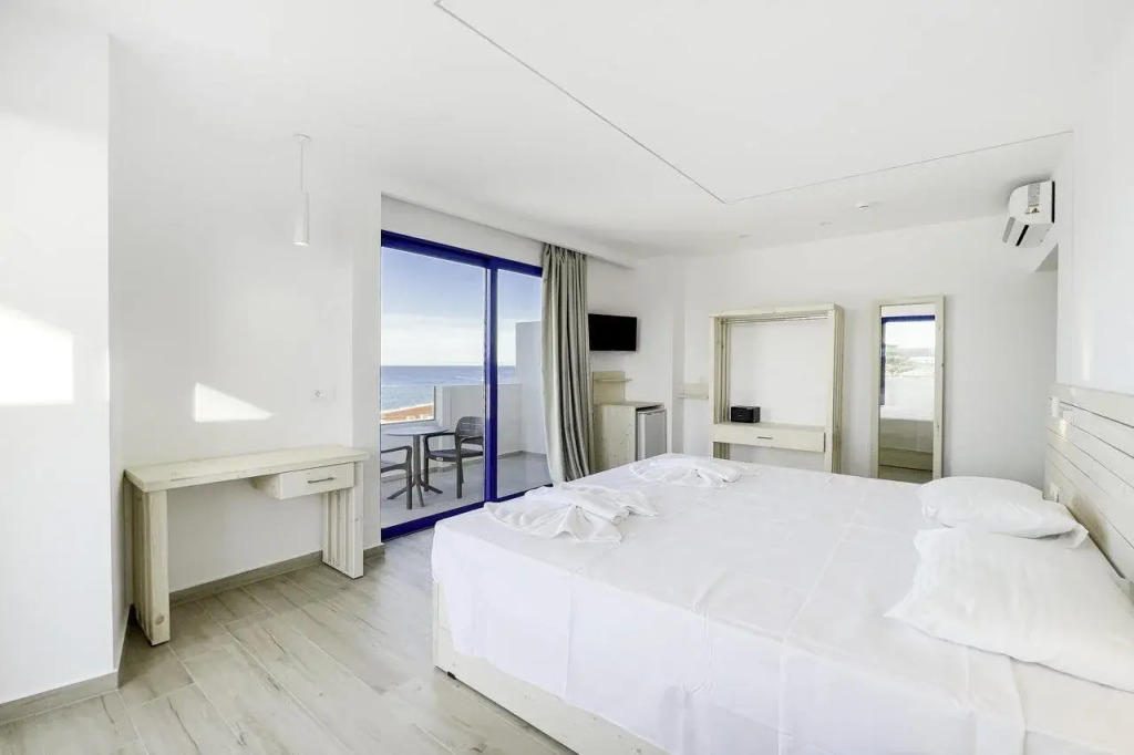 Raffaello Beach Faliraki