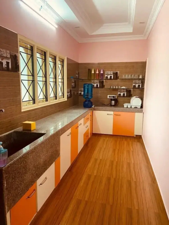 Tirupati Homestay- PRIDE Free Breakfast - Premium 3BHK AC - Flyover to Alipiri gate - WiFi - Android TV - Ragunatha Resorts - Easy access to visit all Temples