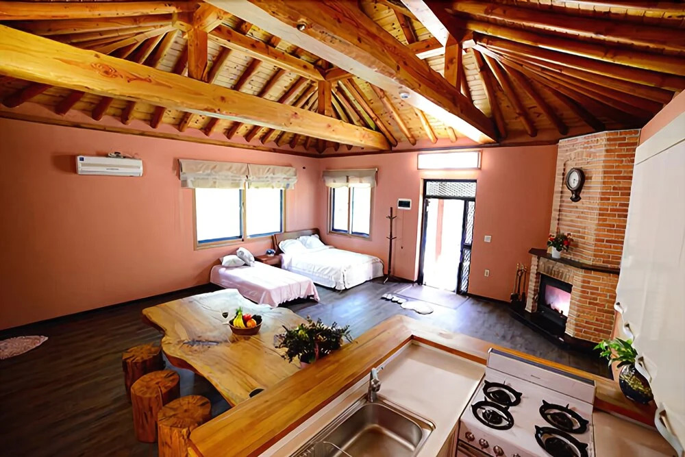 Garden Hotel