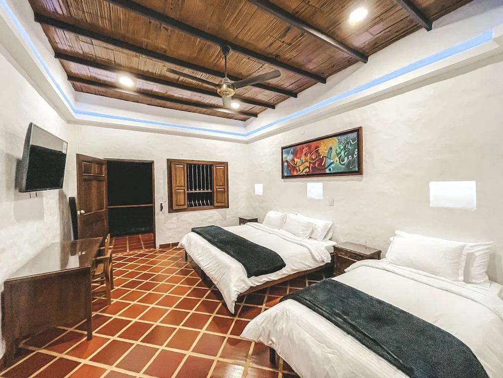 Hotel la Casona Montañesa