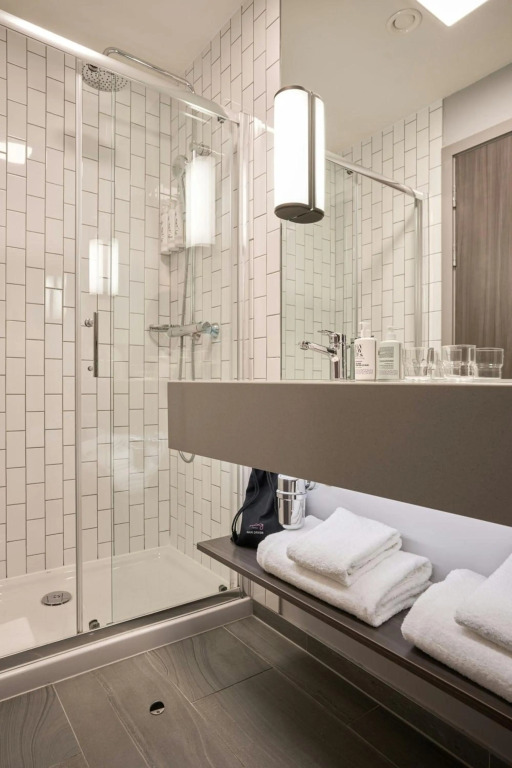 Moxy Dublin City