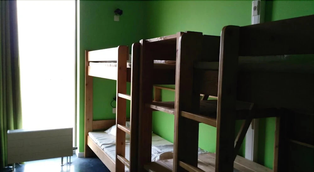 Lakeside Paradise Sleep Inn Hostel