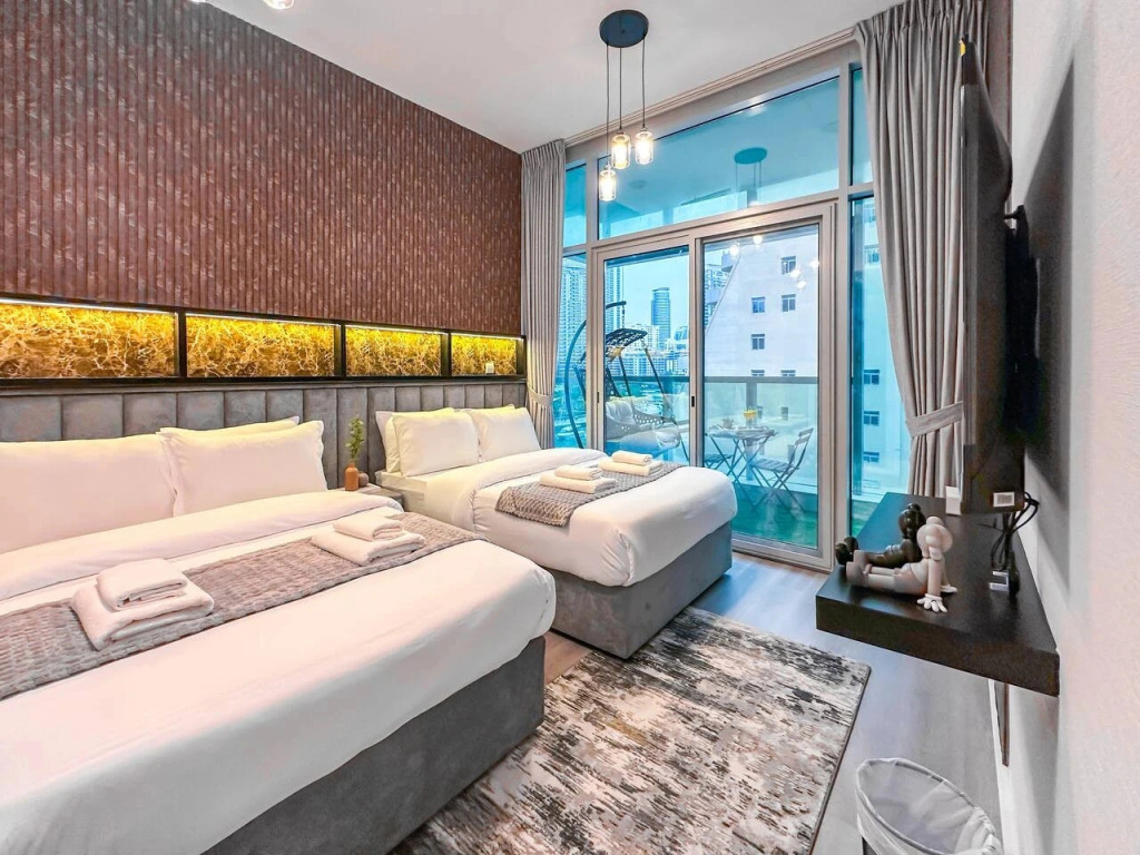 Квартира Marina Elegance: Walk to JBR Beach & Ain Dubai