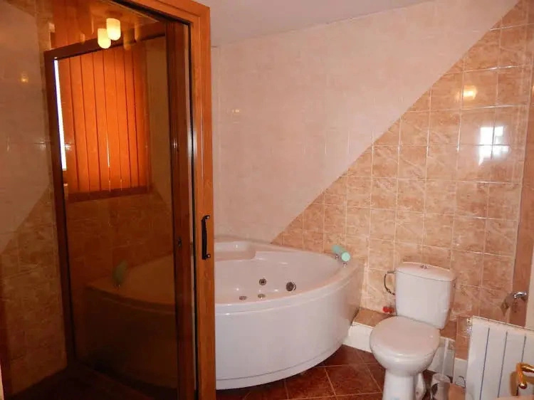 House Mirlevi