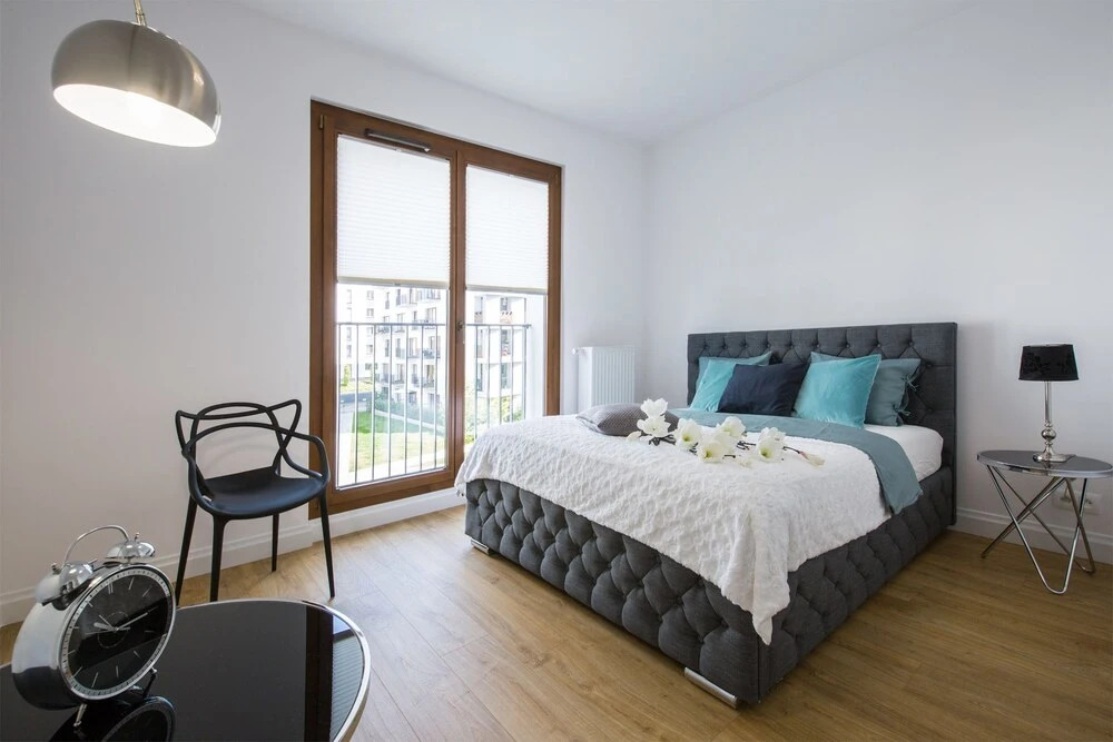 NEW apartament 4 bedrooms near Airport
