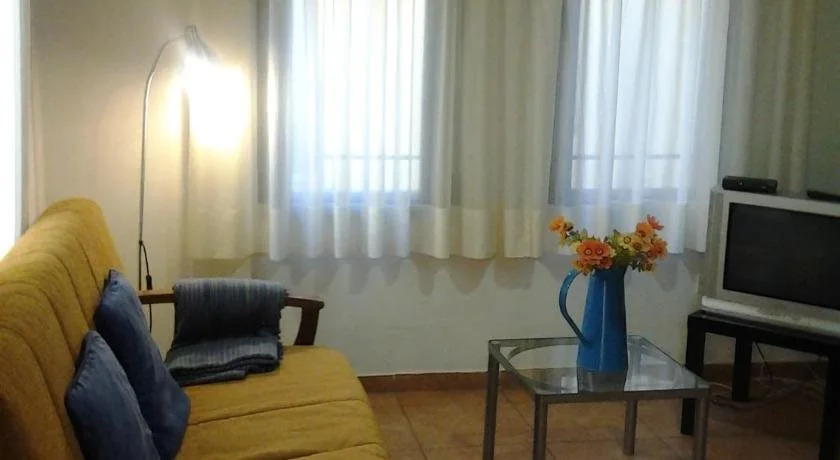 Apartamentos Puerta Real