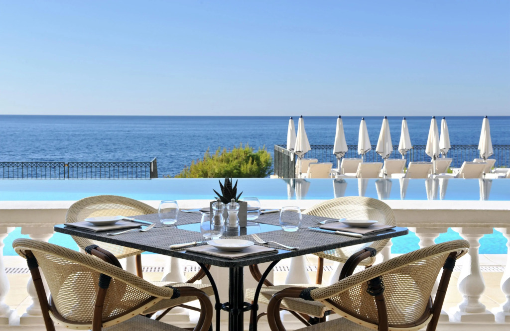 Отель Grand-Hôtel du Cap-Ferrat, A Four Seasons
