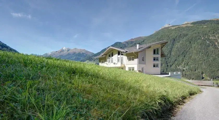 Appartementhaus Pinnisblick