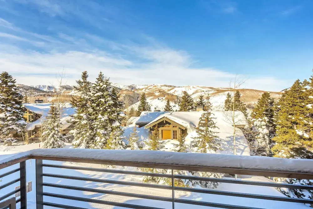 Luxury Five Bedroom Private Home with stunning Park City views home