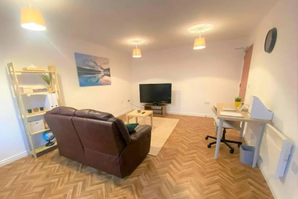 The Onyx Suite - 1 Bed apartment w/ free parking