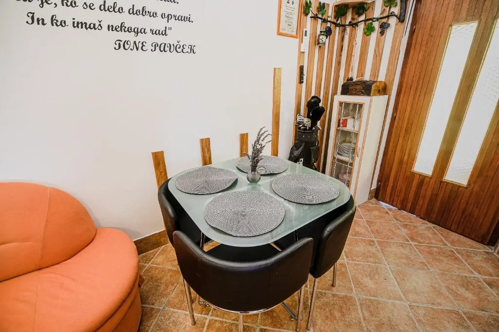 Holiday Home Vesna with Sauna