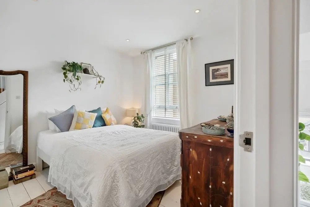 Bright and Stylish 2 Bed apt W/garden in Hoxton
