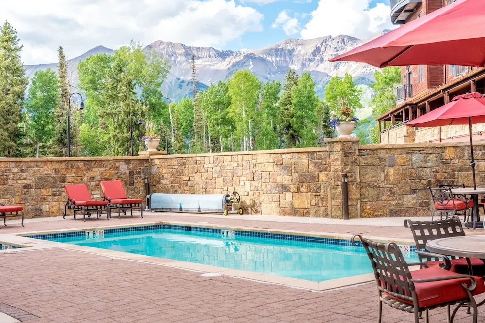 Bear Creek Lodge 301ab 2 Bedroom Condo by Alpine Lodging Telluride