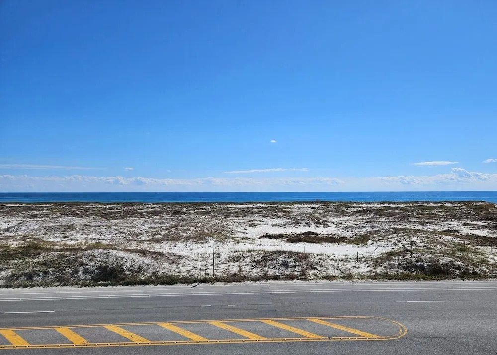 New Coastal Cottage w/ Gulf View, Shared Pool