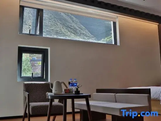 Zhaxi Kangsan Homestay (Labuleng)