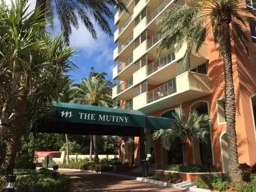 Private Residences at Mutiny Park