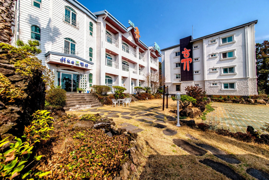 Jungmun JejuHue Pension